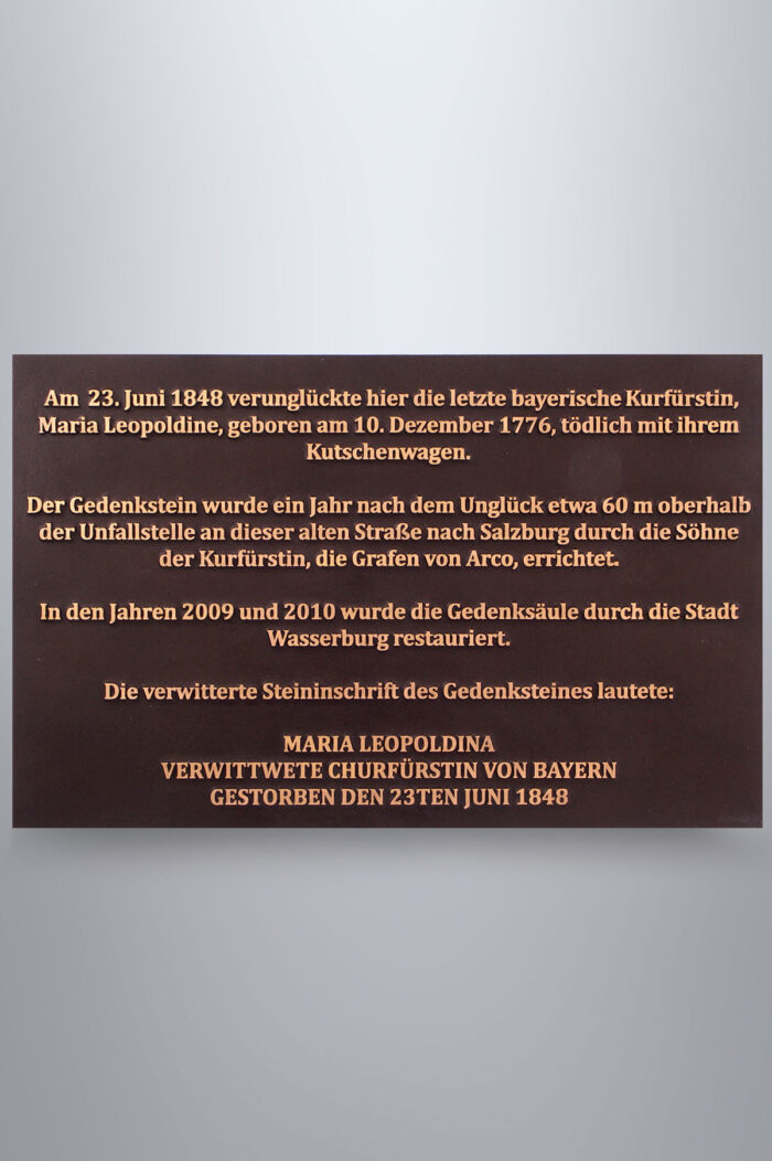 Gestaltungsbeispiel, Schrift erhaben