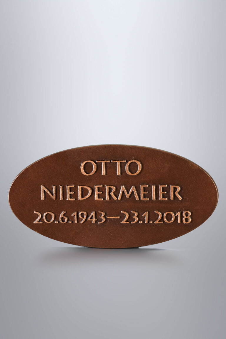 Gestaltungsbeispiel, Schrift erhaben